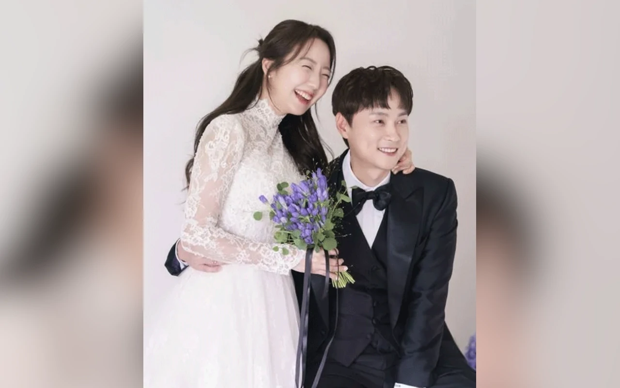 Pernikahan Min Kyung Hoon dan PD JTBC Diwarnai Tangisan Member 'Knowing Brothers'
