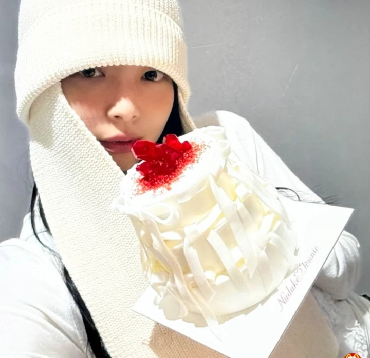Harga Kue yang Diiklanin Jennie BLACKPINK Buat Syok Dianggap Terlalu Murah