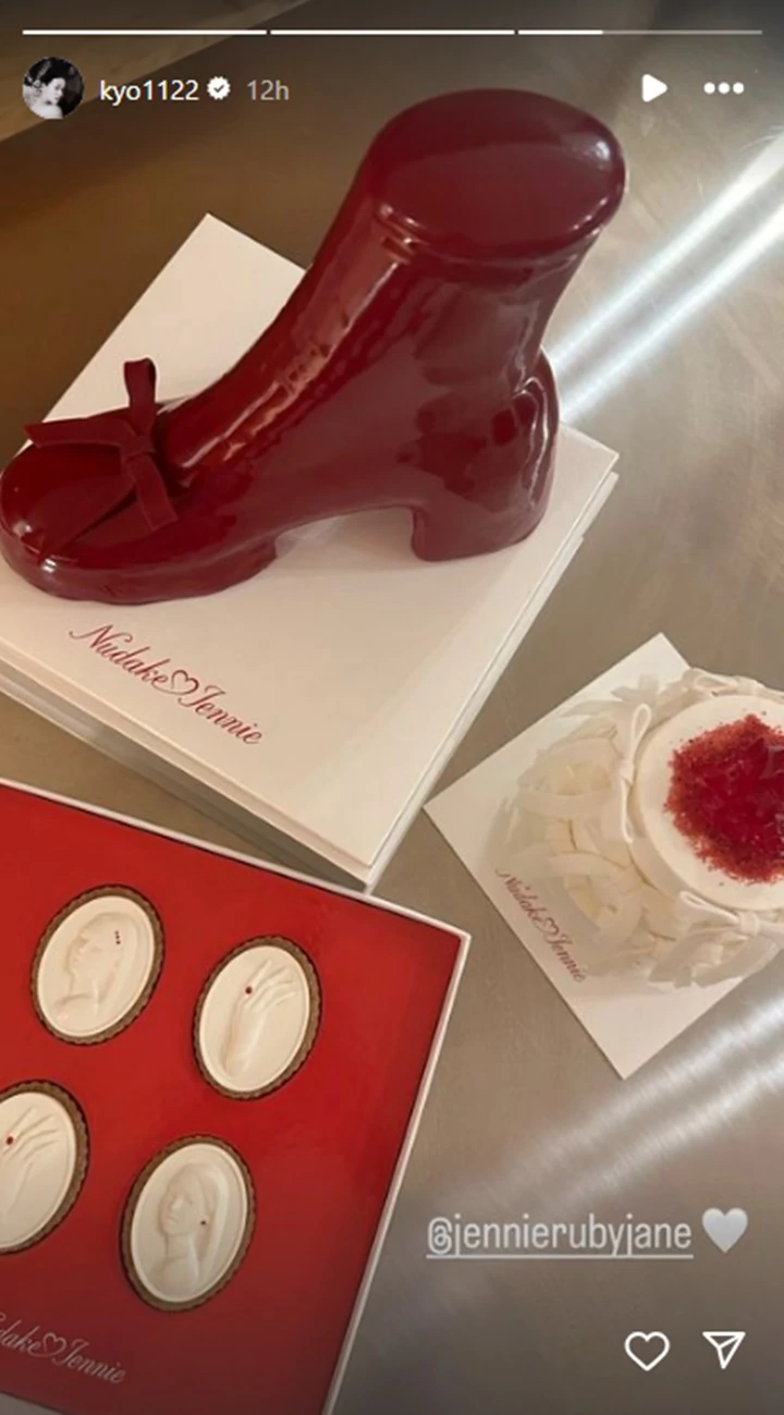 Song Hye Kyo Pamer Kado Spesial dari Jennie BLACKPINK Auto Bikin Kaget