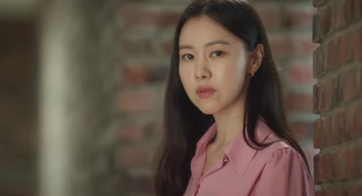 Karakter Kim Ye Won di \'Love Your Enemy\' Dianggap Tipe Cewek Terburuk