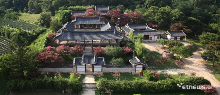 Tim Drama Seohyun & Taecyeon \'The First Night With the Duke\' Dituduh Rusak Situs Budaya