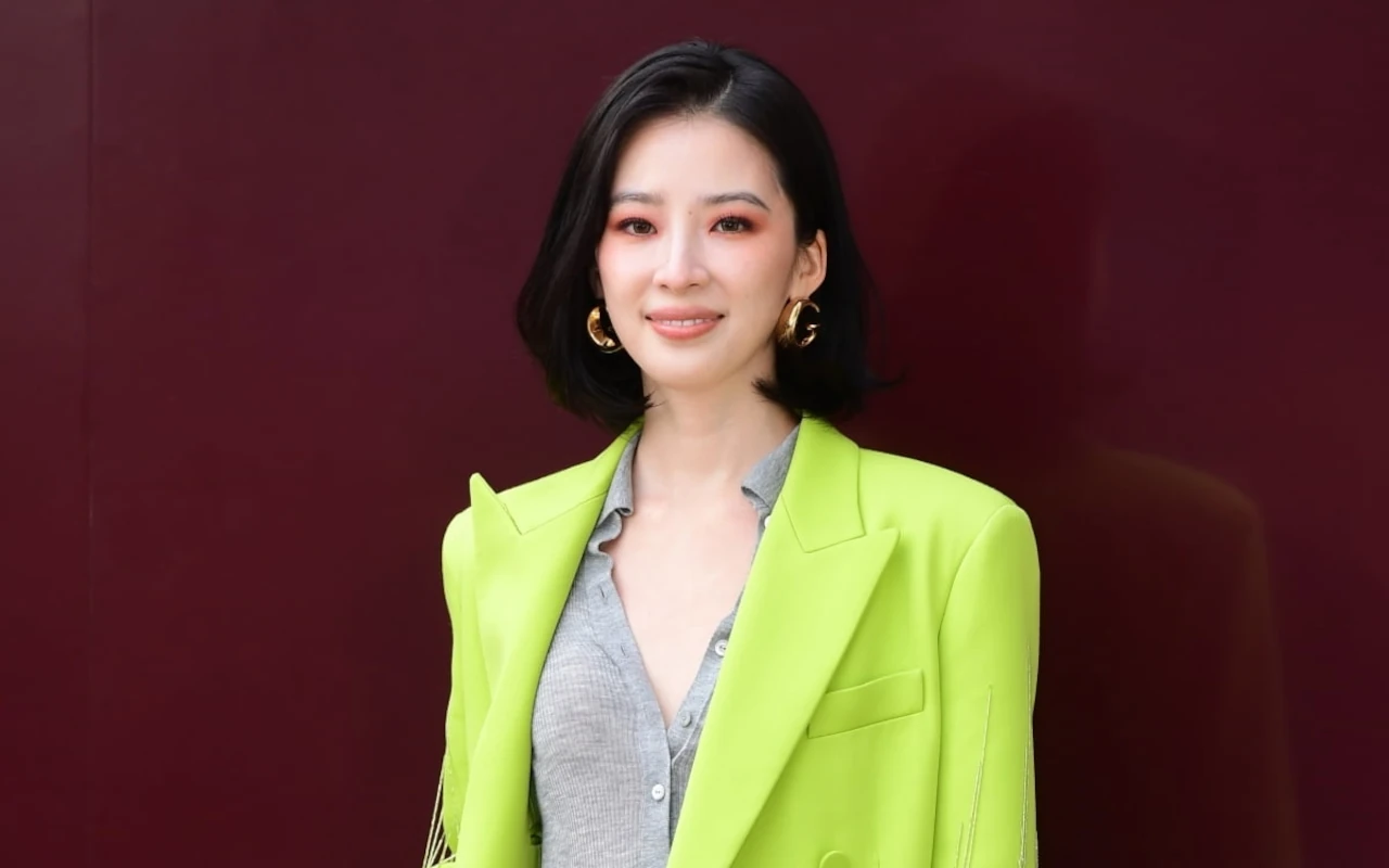 Model Irene Kim Umumkan Pernikahan Lewat Potret Prewedding Cantik
