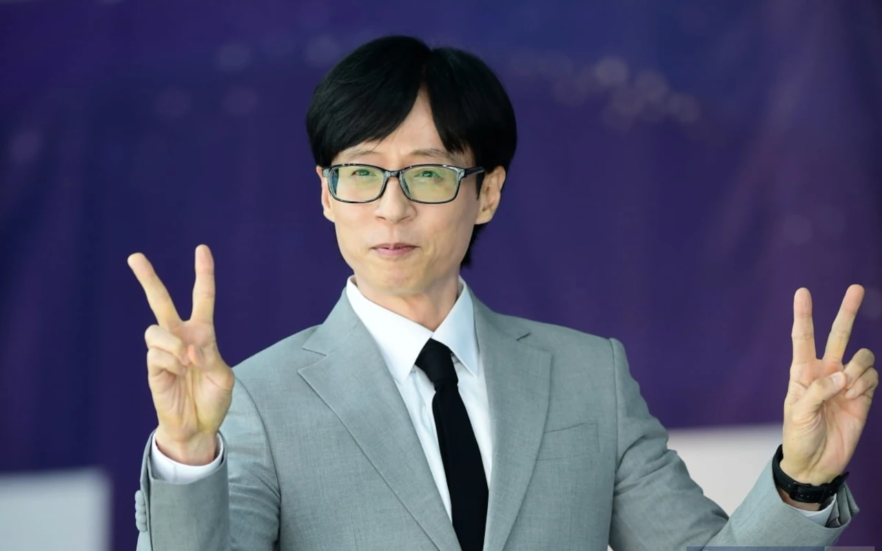 Yoo Jae Suk Bongkar Pengalaman Kelelahan Kerja sampai Bikin Sang Istri Khawatir