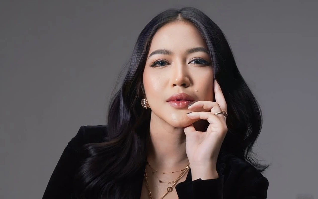 Eriska Singgung Kuat Tanpa Drama usai Hempas Young Lex Gegara Diselingkuhi