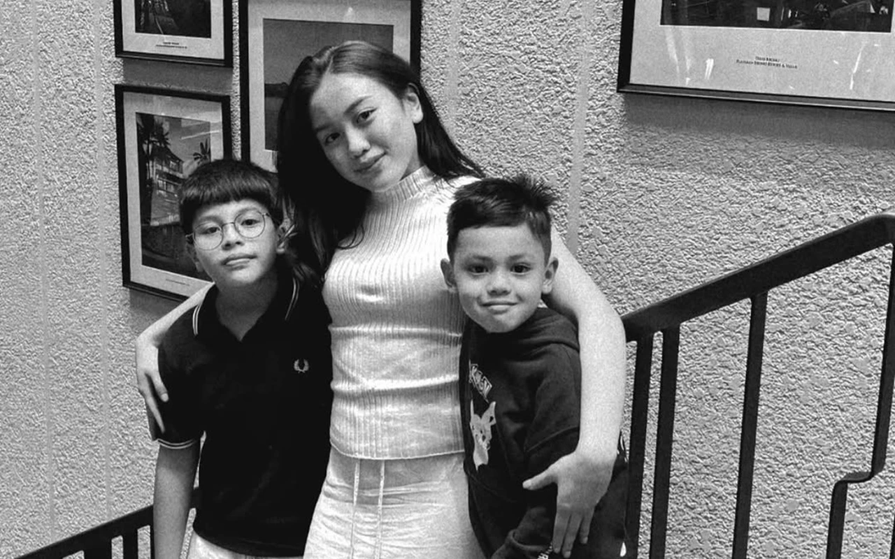 Kondisi 2 Putra Nikita Mirzani Nyesek saat Laura Putri Sulung Siap Jenguk Ibu di Penjara