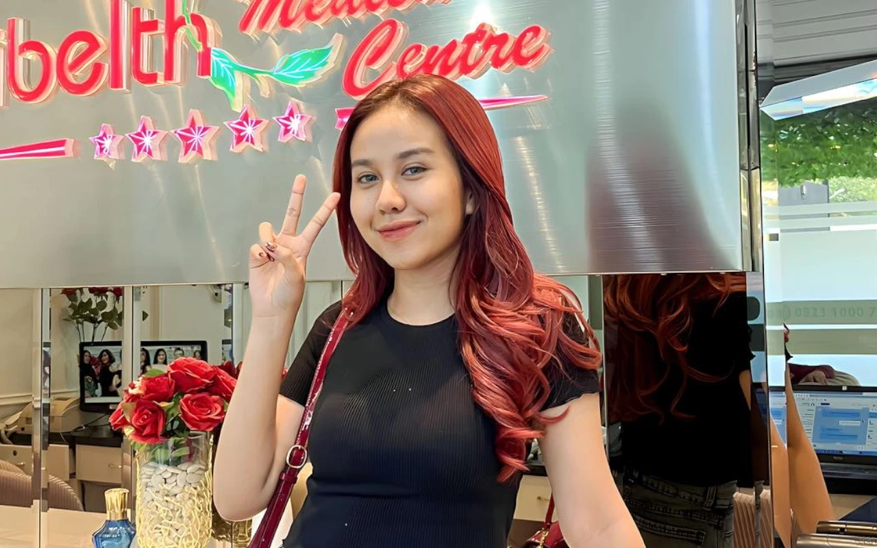 Mayang Adik Vanessa Angel Respons Tudingan Tiru Outfit Jennifer Coppen di Dubai