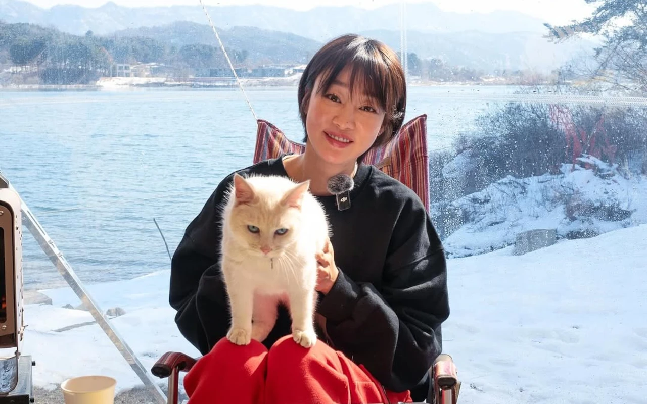 Choi Yeo Jin Nangis saat Singgung Isu Selingkuh dengan Calon Suami Duda