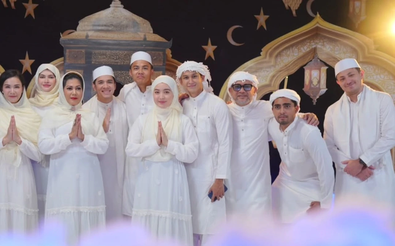 Natasha Wilona Cantik Berhijab ala Ukhti saat Verrell Bramasta Intens Ngedate Bareng Fuji An