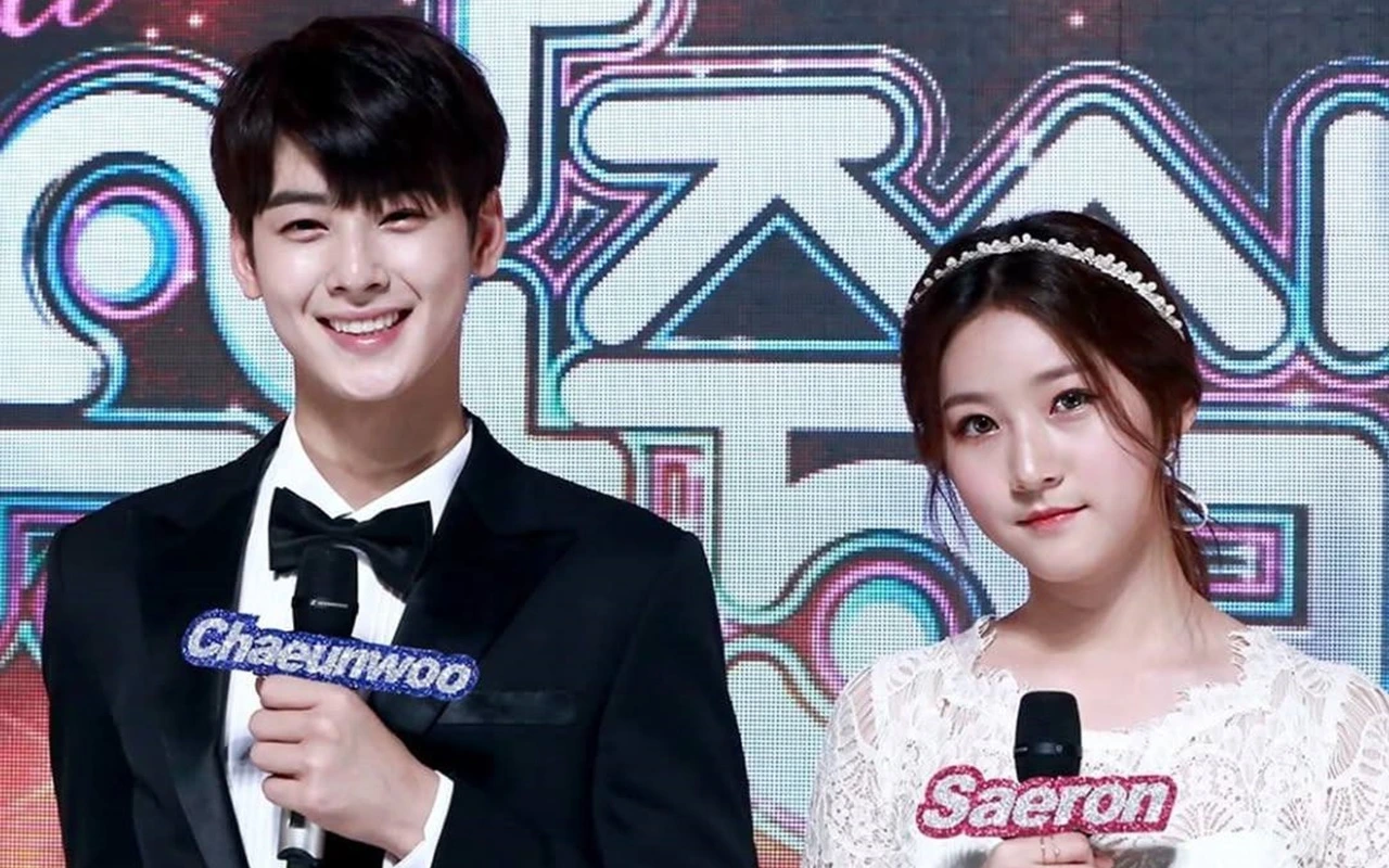 Adab Cha Eunwoo Tak Hadiri Pemakaman Kim Saer Ron Disorot saat Manajer Dituding Sebar Berita Miring