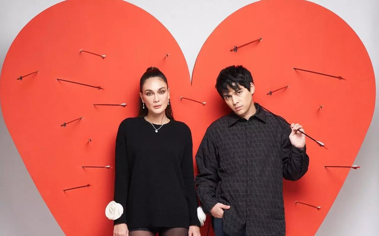Momen Romantis Luna Maya Resmi Dilamar Maxime Bouttier Trending