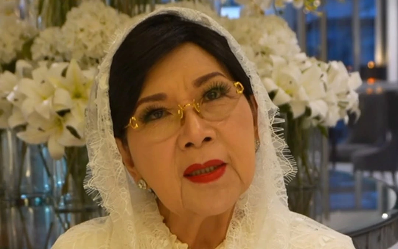 Putri Titiek Puspa Bongkar Alasan Haru Pakai Baju Putih di Pemakaman Sang Ibu