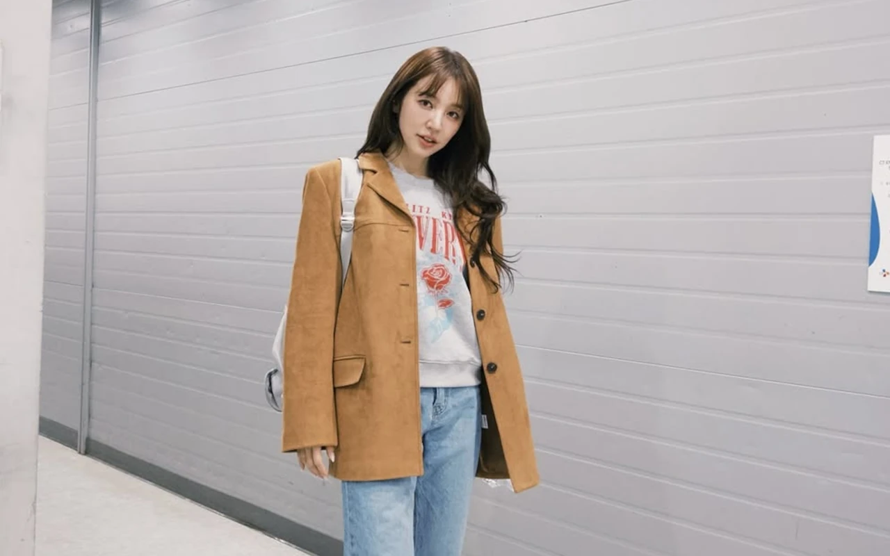 Yoon Eun Hye Tanggapi Kekhawatiran Publik Soal Tubuh Kurusnya