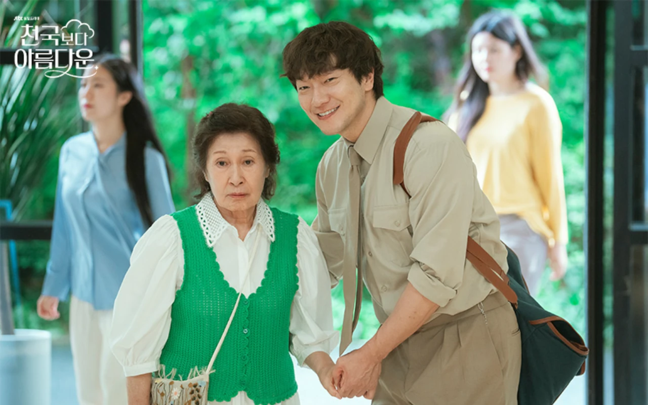 Alur Drama Son Suk Ku 'Heavenly Ever After' Tuai Pujian Jurnalis Korea