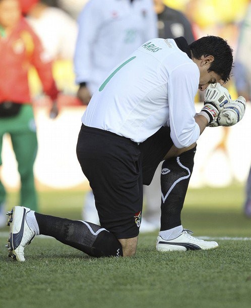 Gambar Foto Kolombia Kalahkan Bolivia dengan skor 2-0 di Copa America 2011