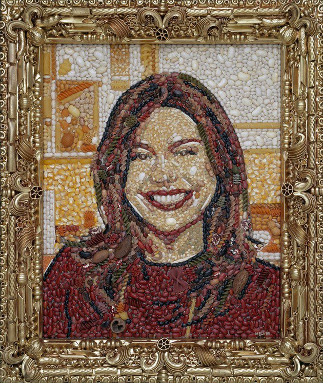 Gambar Foto Rachael Ray dari bahan pasta