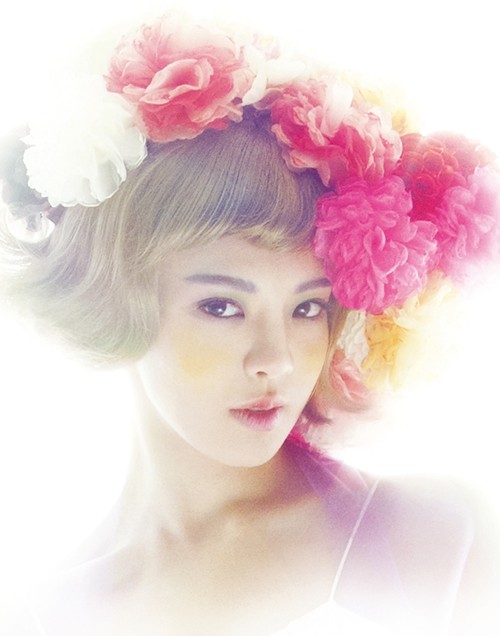 Gambar Foto Hyoyeon dalam teaser image album The Boys