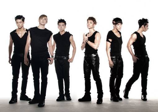 Gambar Foto 2PM berpose untuk kepentingan promo album