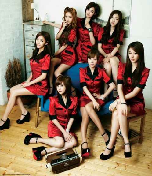 Gambar Foto T-ara untuk photo shoot sebuah majalah