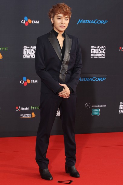 Gambar Foto Simon D di Red Carpet Mnet Asian Music Awards 2011