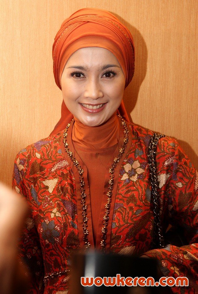 Gambar Foto Desy Ratnasari di Peluncuran Serial Drama 'Cinta Sejati