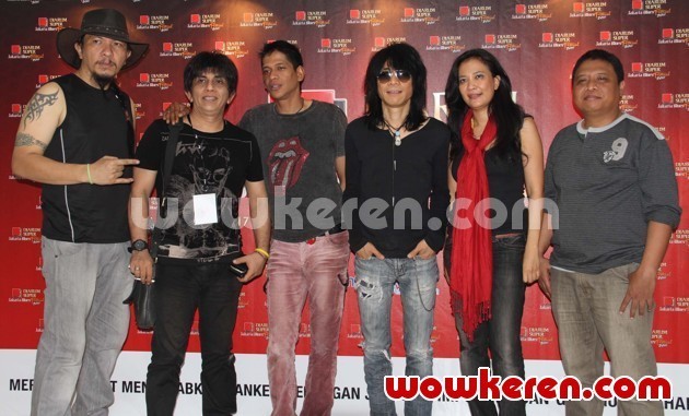 Gambar Foto Abdee Slank dan Teman-Teman di Jakarta Blues Festival 2011