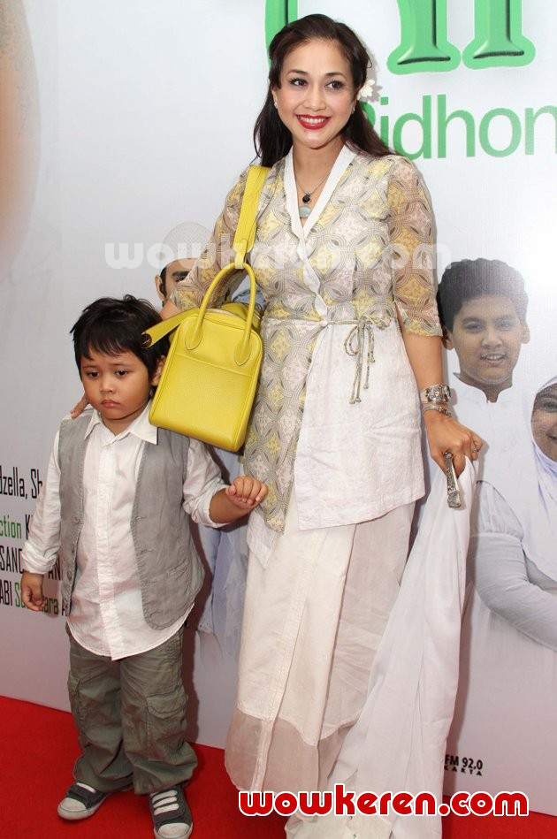 Gambar Foto Paramitha Rusady di Konferensi Pers Film 'Ummi Aminah'