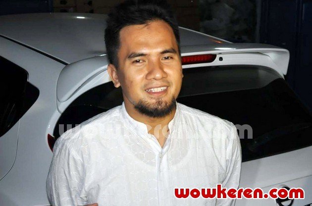 Gambar Foto Saiful Jamil Saat Ditemui di Studio Hanggar