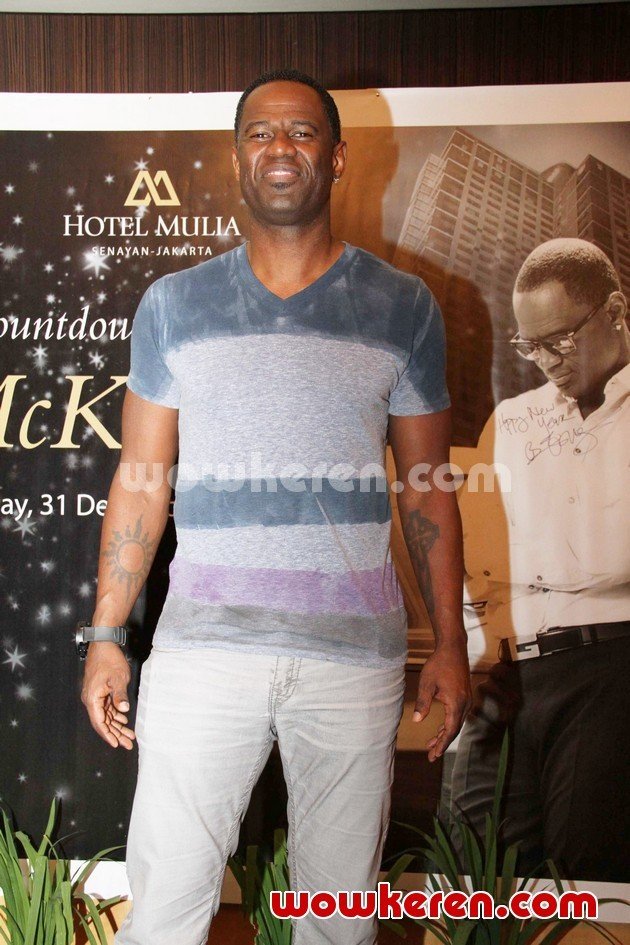 Gambar Foto Brian McKnight di Jumpa Pers Acara 'New Year's Eve Countdown With Brian Mcknight'