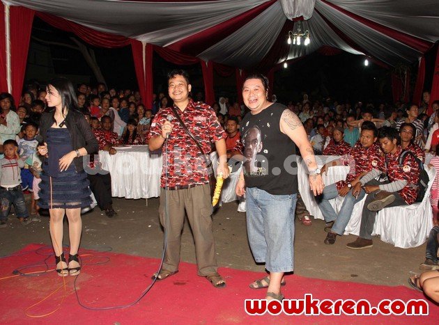 Gambar Foto Ki Kusumo di Acara Malam Pergantian Tahun