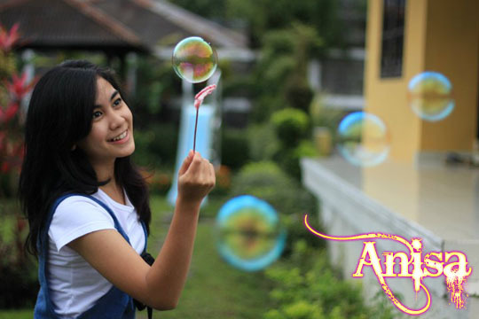 Gambar Foto Anisa salah satu personil Cherry Belle