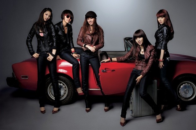 Gambar Foto 4Minute Menjadi Ikon Fashion TJBnearby