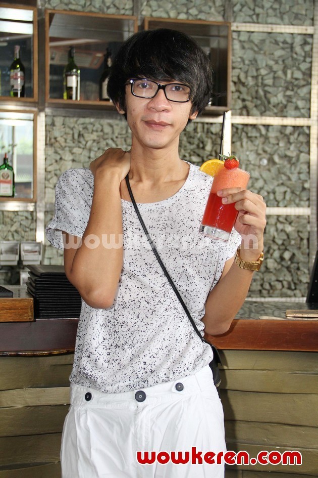Gambar Foto Aming Saat Ditemui di Epicentrum