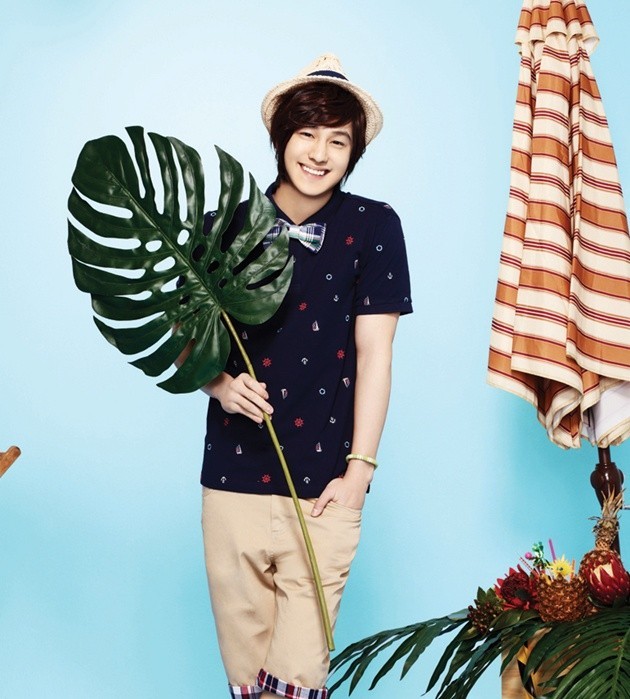 Gambar Foto Fashionshoot Kim Bum Spring/Summer Collection 2011