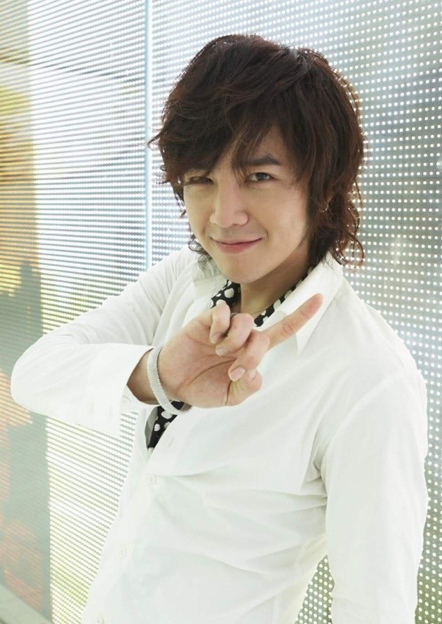 Gambar Foto Si Imut Jang Geun-Suk