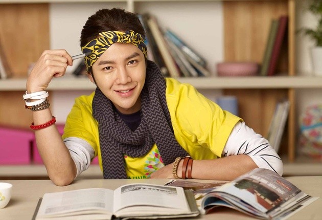Gambar Foto Si Cakep Jang Geun-Suk dengan Kaos Kuning