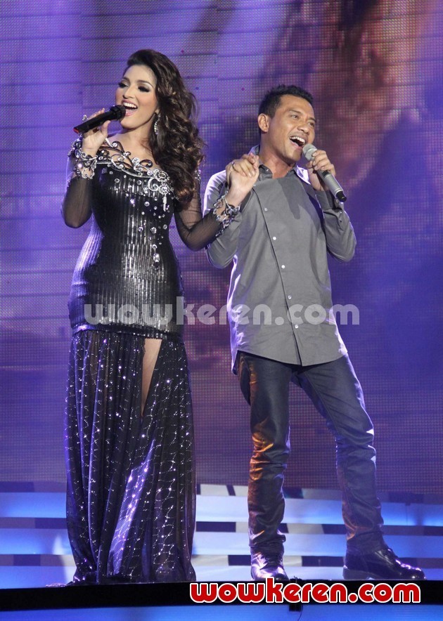Gambar Foto Anang dan Ashanty di Infotainment Awards SCTV 2012