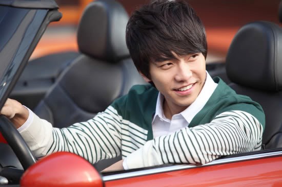 Gambar Foto Lee Seung Gi menjalani syuting iklan Pizza Hut