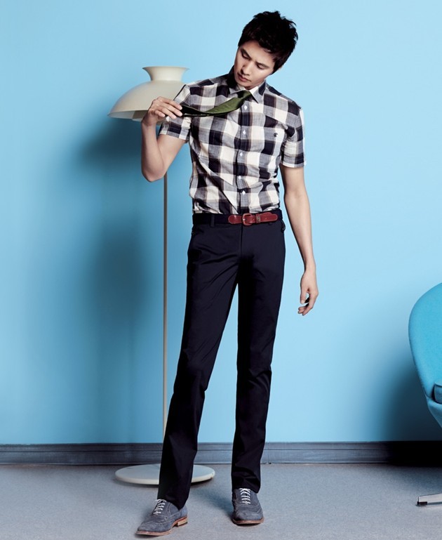 Gambar Foto Won Bin dalam pemotretan I'M DAVID Summer 2011 Collection
