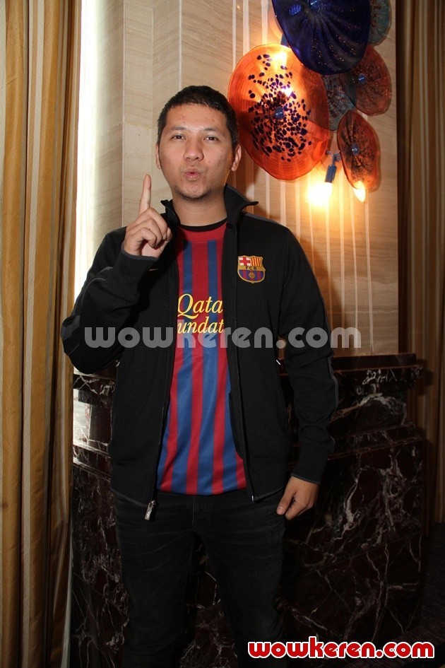 Gambar Foto Gading Marten di Launching Akademi Sepakbola FCB Escola Indonesia