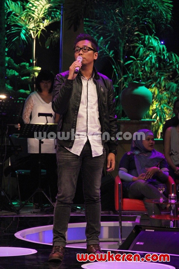 Gambar Foto Sammy Simorangkir di Acara 'Cerita Cinta' MNCTV