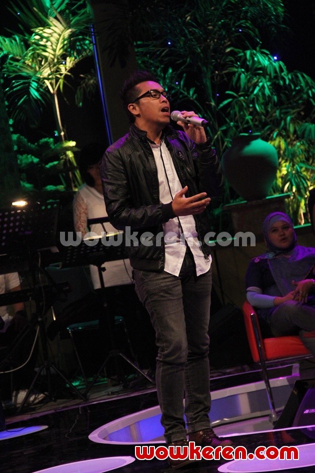 Gambar Foto Sammy Simorangkir di Acara 'Cerita Cinta' MNCTV
