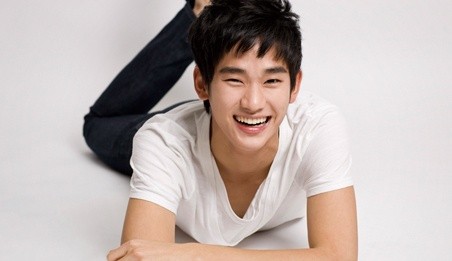 Gambar Foto Kim Soo Hyun di Kenal Sebagai Lee Hwon di 