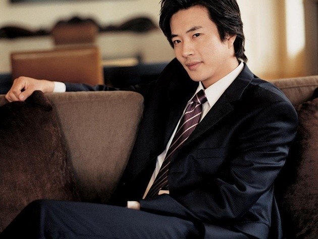Gambar Foto Kwon Sang Woo Bermain di Serial 