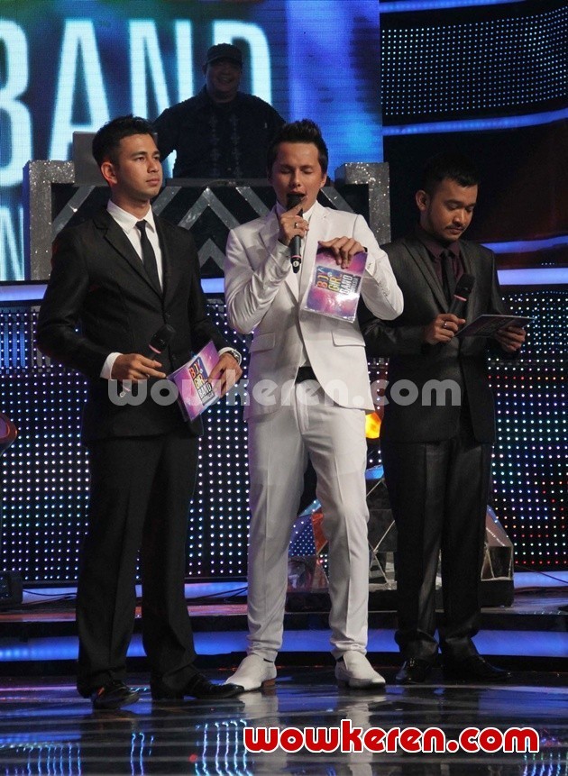 Gambar Foto Raffi, Andhika dan Ruben Menjadi Host di Grand Final Boy & Girl Band Indonesia