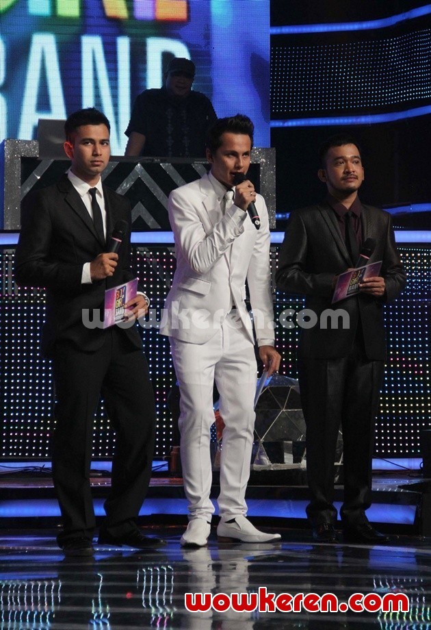 Gambar Foto Raffi, Andhika dan Ruben Menjadi Host di Grand Final Boy & Girl Band Indonesia
