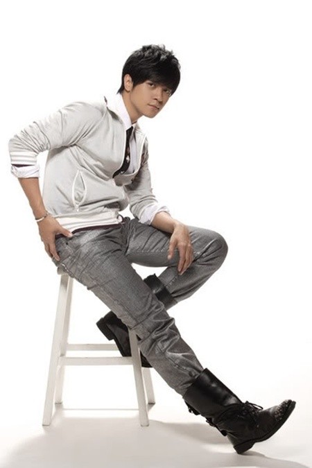 Show Luo: Berita, Foto, Video, Lirik Lagu, Profil & Bio | Halaman Utama