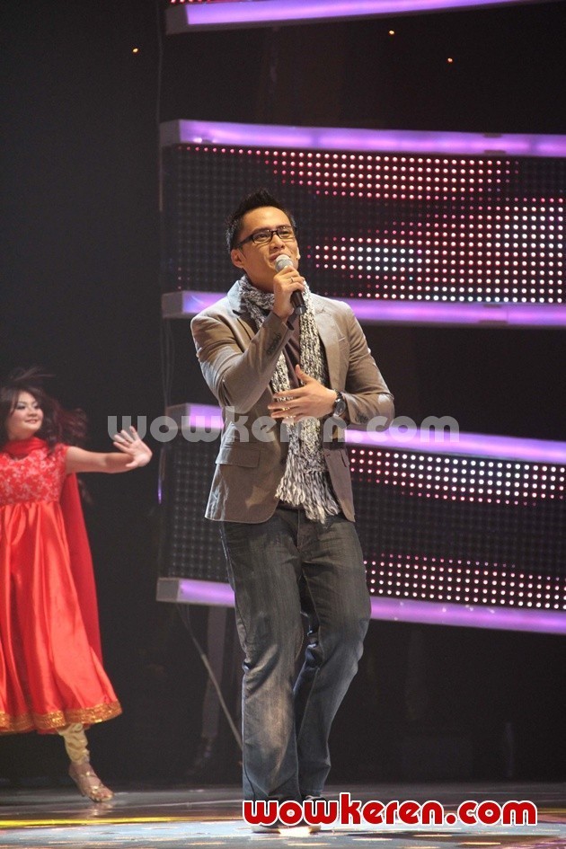 Gambar Foto Choky Sitohang di Komedi Musikal RCTI 
