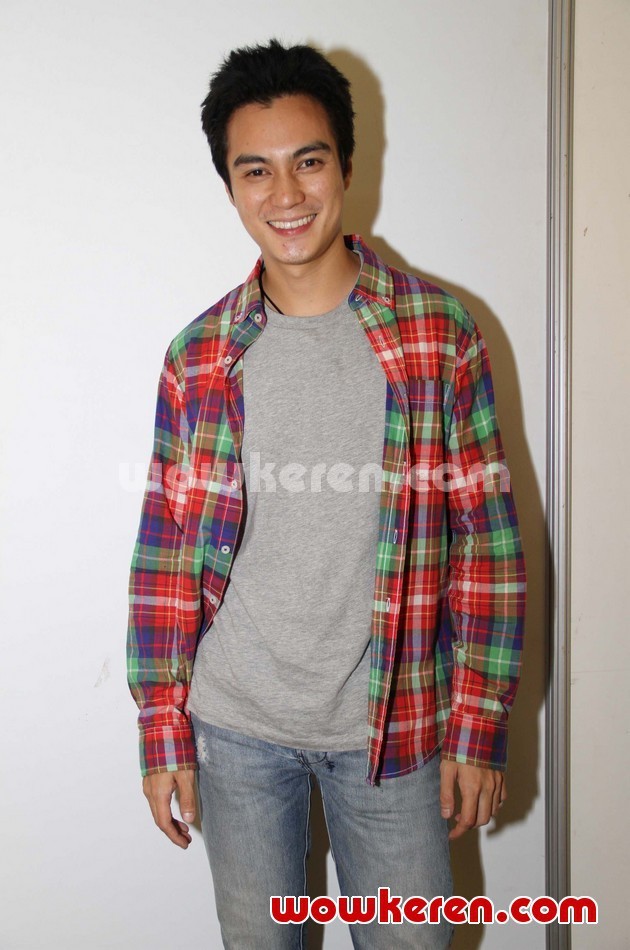 Gambar Foto Baim Wong Saat Ditemui di Studio Hanggar