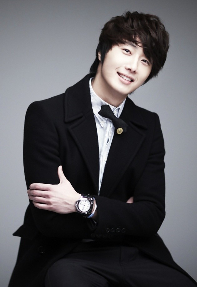 Gambar Foto Jung Il Woo Terkenal Lewat Serial 