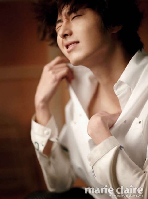 Gambar Foto Jung Il Woo untuk Majalah Marie Claire Korea